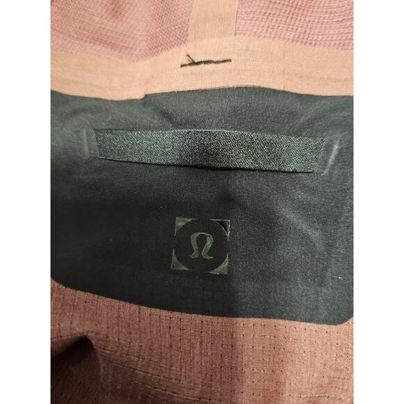 Lululemon Warp Lite Jacket Packable Burgundy Light Blue Men’s Size XL Hooded - Picture 4 of 8